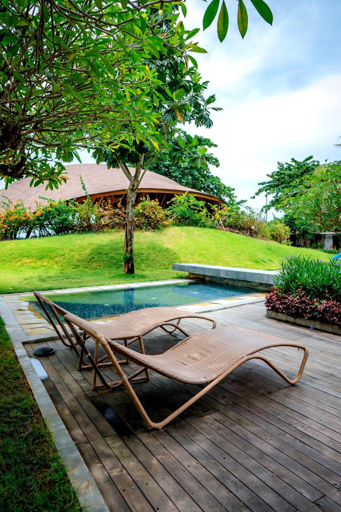 Tijili Hotel Benoa Nusa Dua  Exterior photo